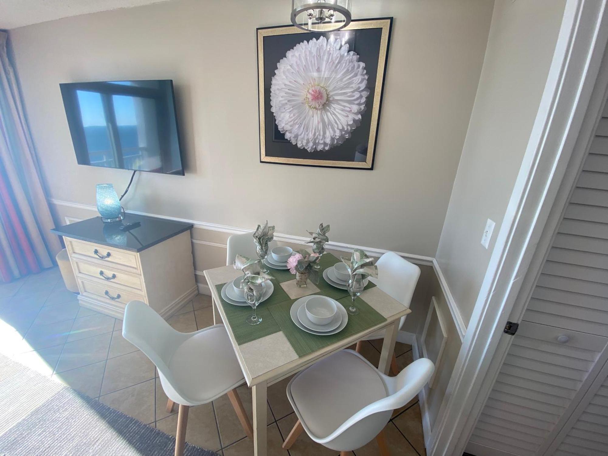 Camelot By The Sea Ocean Front Condo เมอร์เทิลบีช ภายนอก รูปภาพ