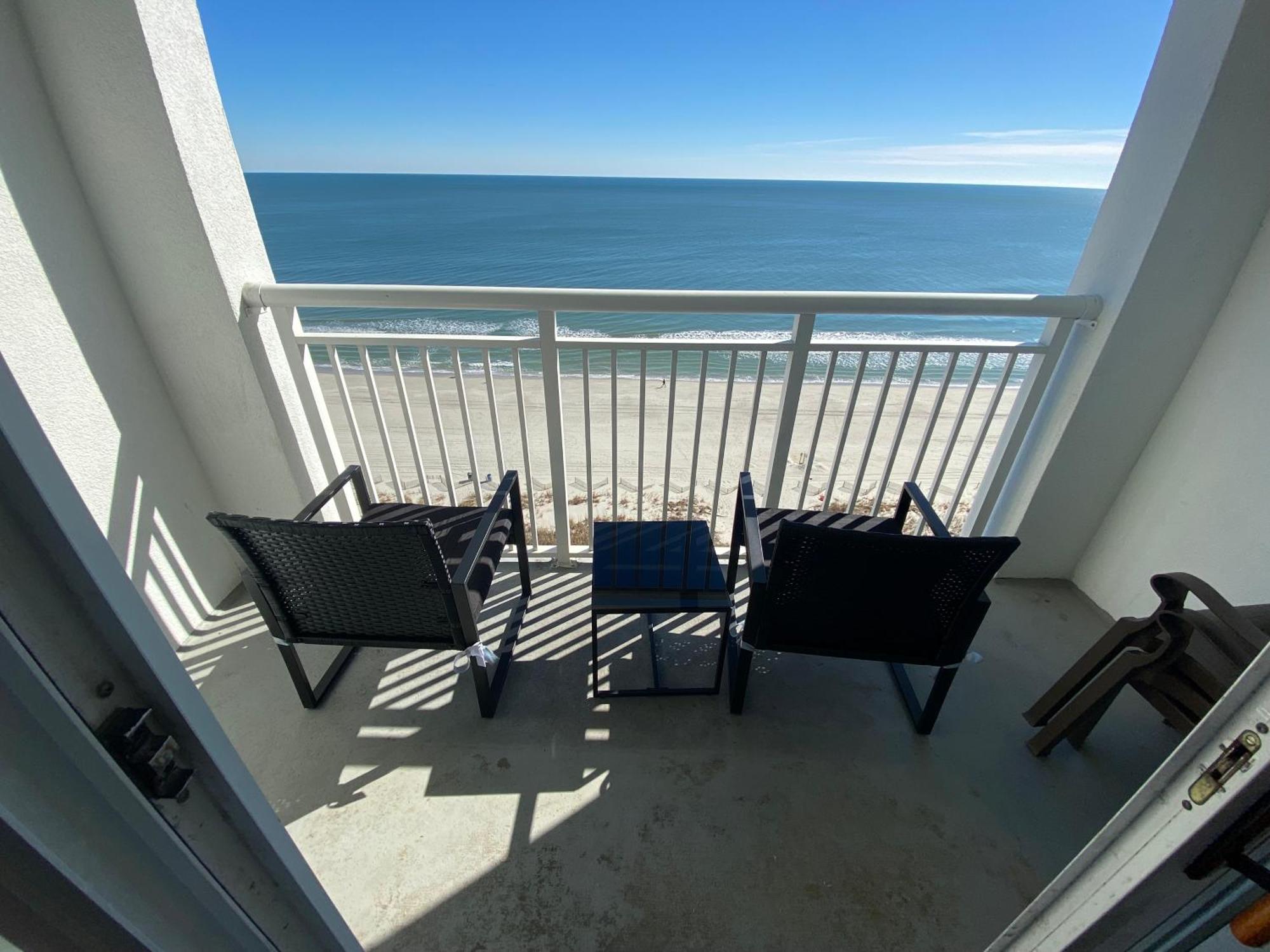 Camelot By The Sea Ocean Front Condo เมอร์เทิลบีช ภายนอก รูปภาพ